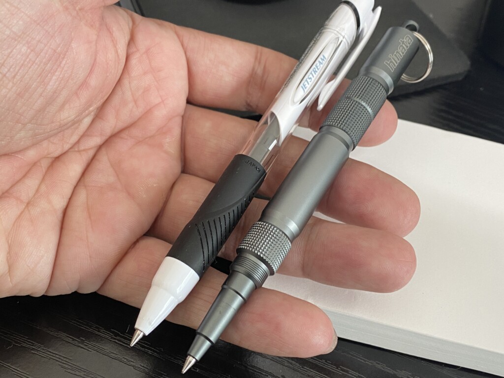 HANGING PEN