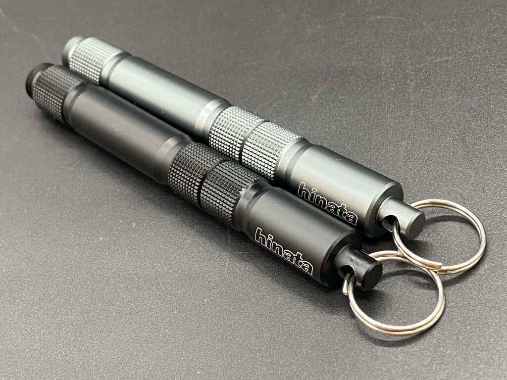 HANGING PEN7